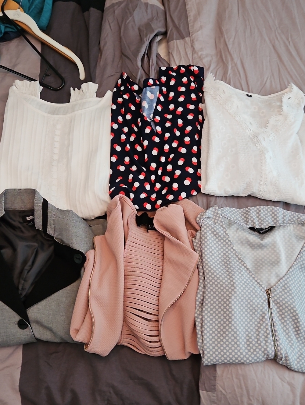 Lot Of 6 Dress Jackets And Tops Sz S And M